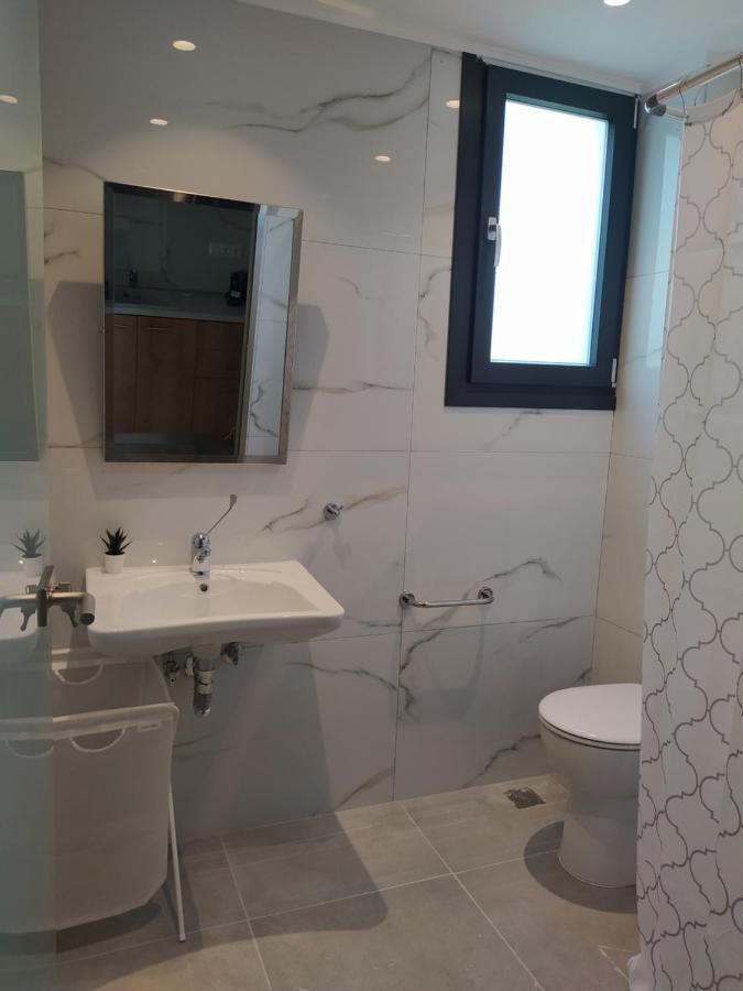 Flaneur Apartments ออร์โมส ปานากีอาส ภายนอก รูปภาพ